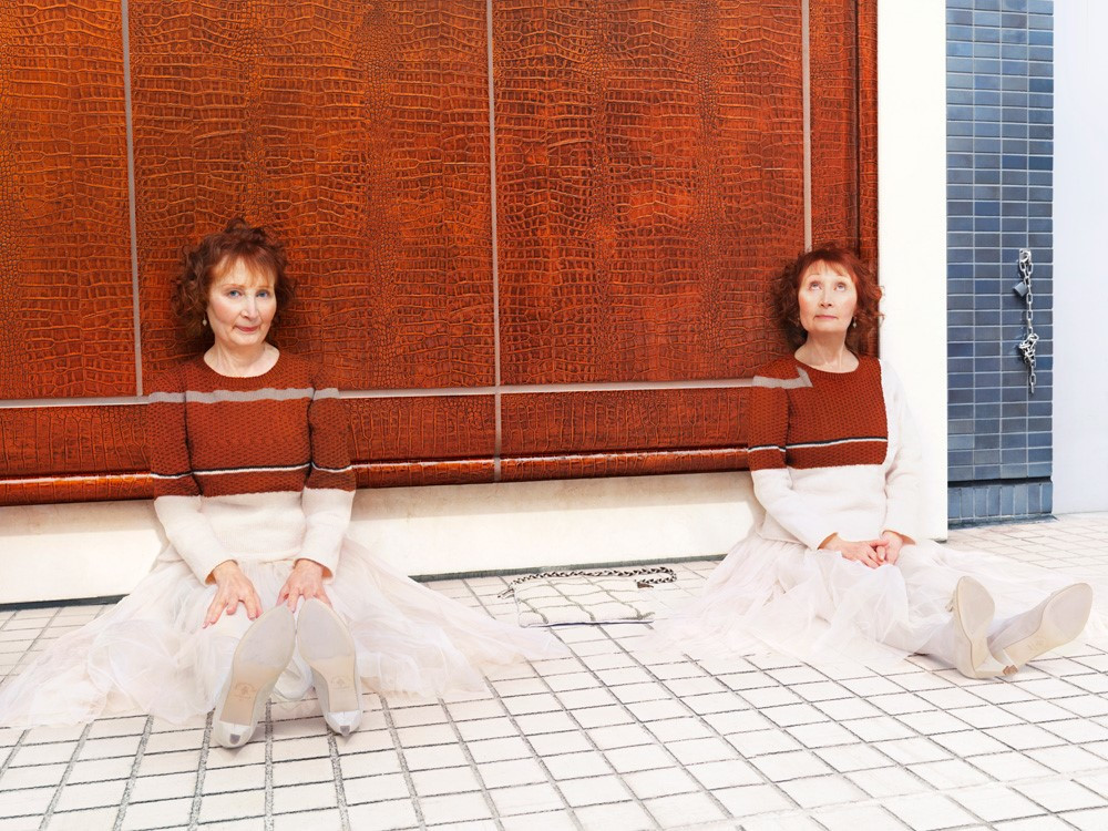 Parisian twins Mady & Monette Malroux