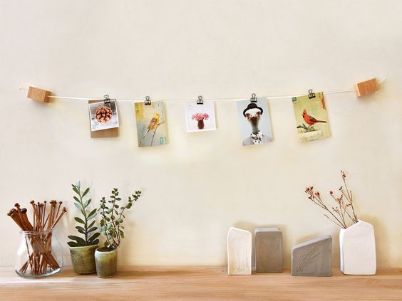 How to hang pictures without nails – office clips
