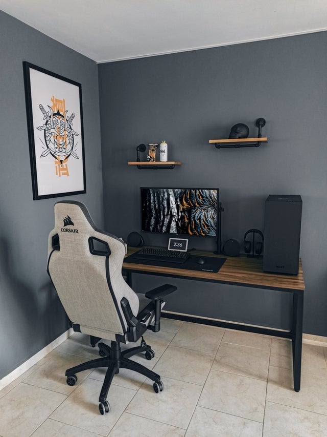 30 Small Gaming Room Ideas and Setups - Peaceful Hacks