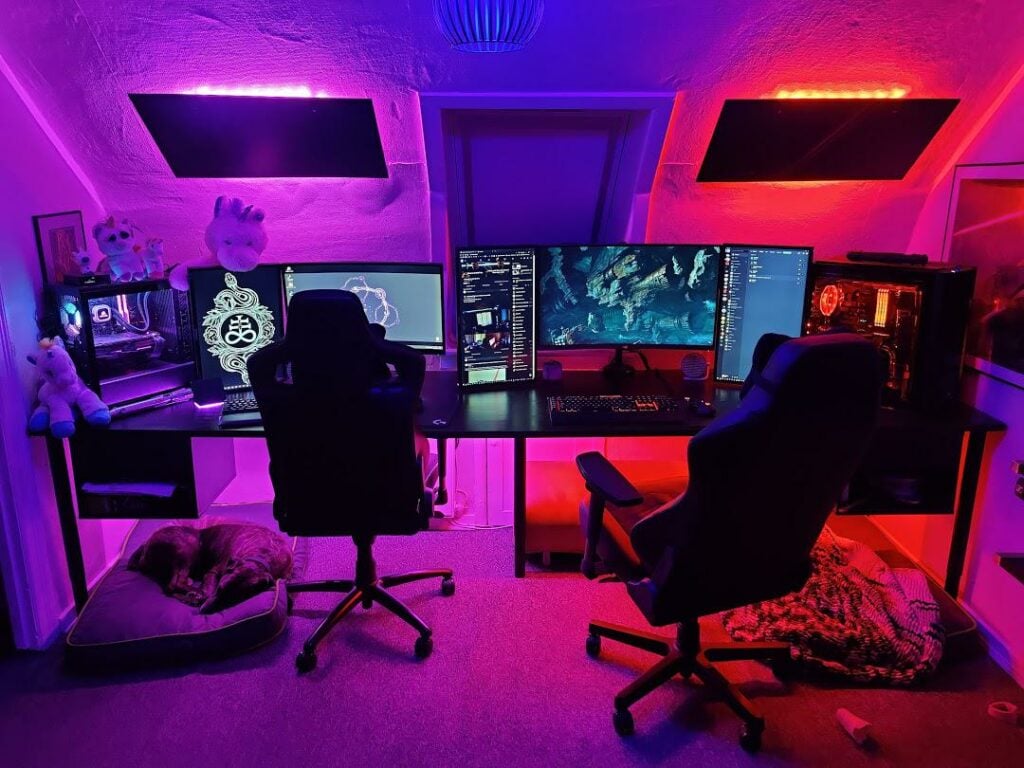 Marvel Or Dc?  Gaming room setup, Video game rooms, Room setup