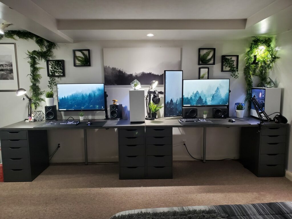 couple gaming setup