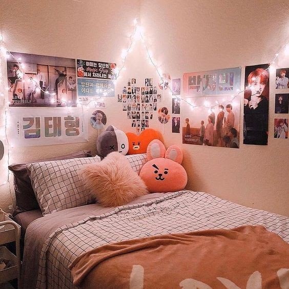 22 Stunning Anime Bedroom Ideas Displate Blog