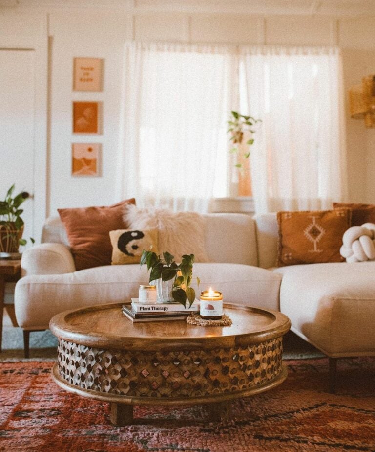 20 Best Boho Living Room Ideas for 2024 | Displate Blog