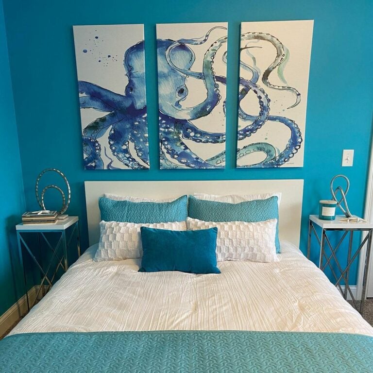 30 Ocean-Themed Bedroom Ideas That Will Take You Away | Displate Blog