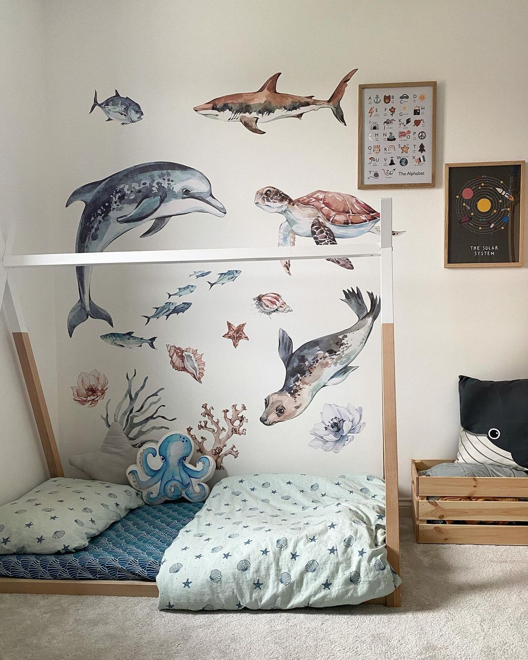 30 OceanThemed Bedroom Ideas That Will Take You Away Displate Blog