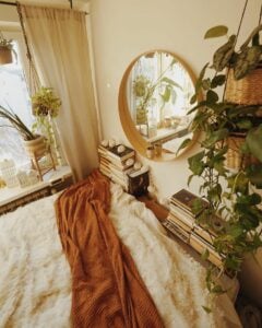 20 Bedroom Wall Decor Ideas to Spruce up Your Space | Displate Blog