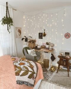 21 Aesthetic Bedroom Ideas That Will Make You Swoon | Displate Blog