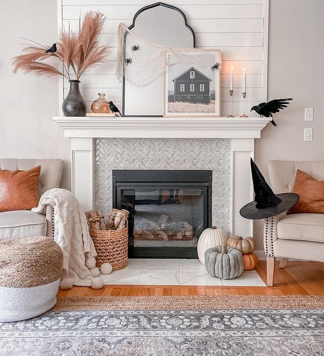 Motivar sustantivo usted está 30 Top Fireplace Mantel Decor Ideas for Every Interior | Displate Blog