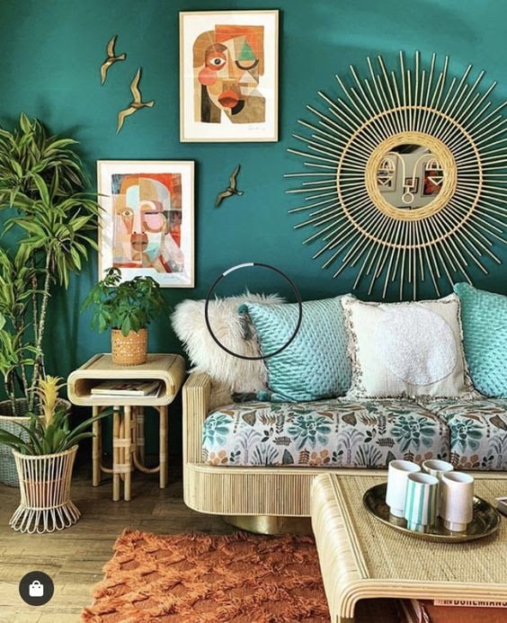 What can I put on my living room wall? Explore our 10 ideas