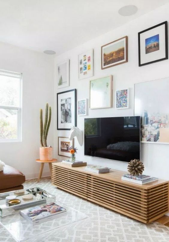 20 Stunning Tv Stand Decor Ideas, How To Decorate Top Of Tv Cabinet