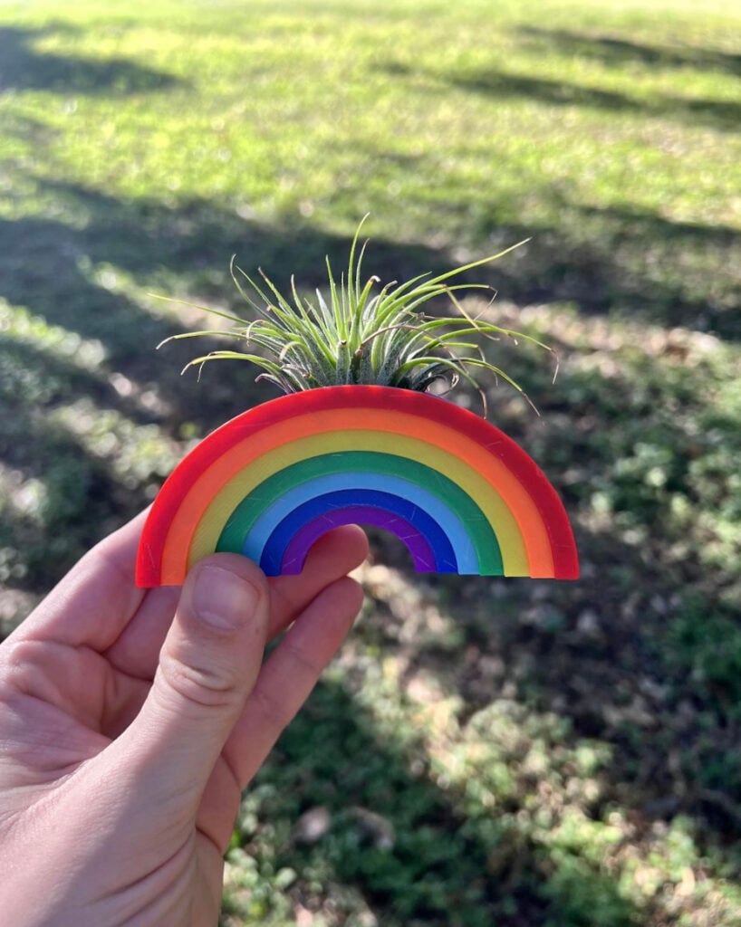Rainbow-Shaped 3D-Printed Planter